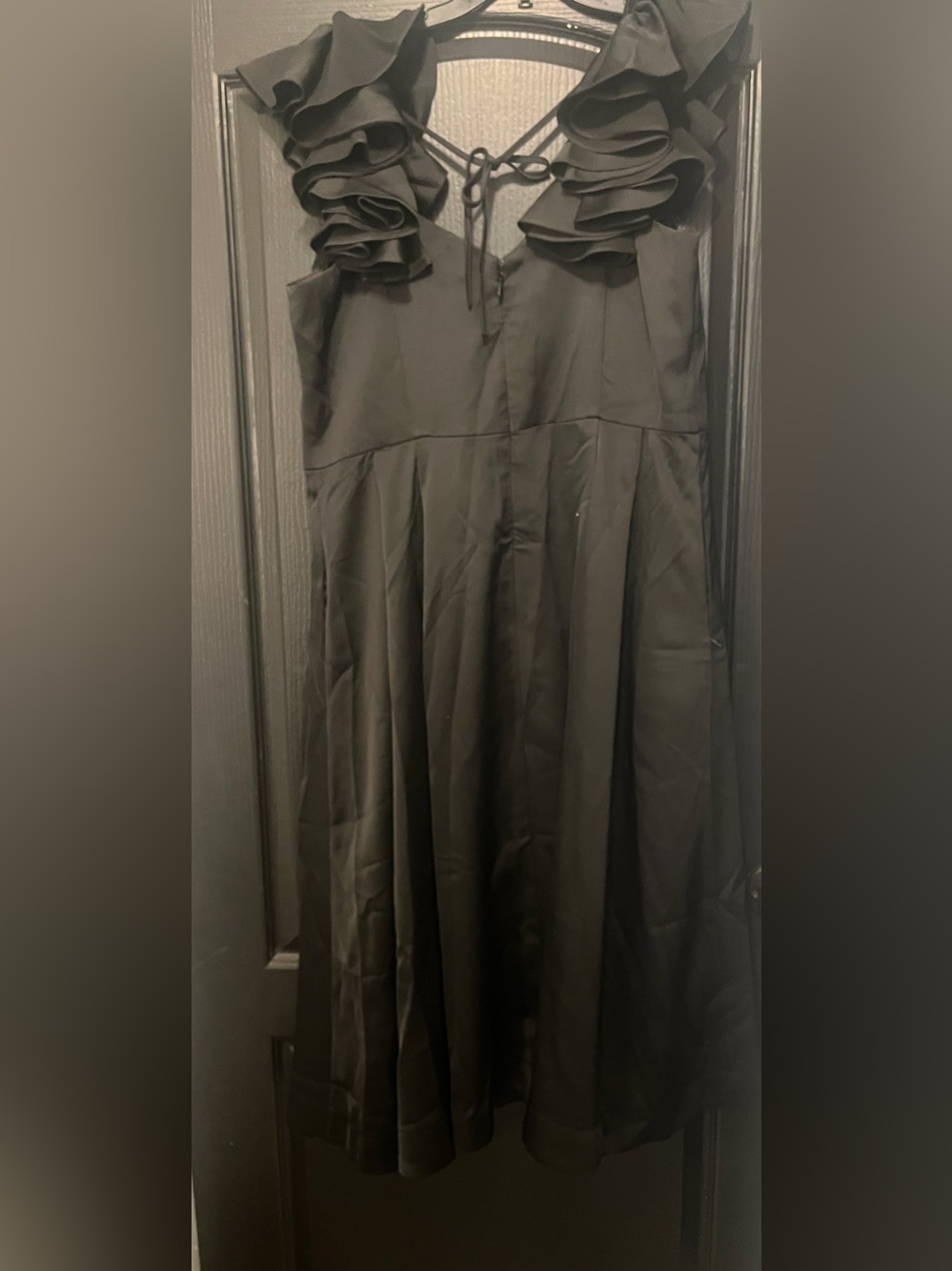 City Chic Women's Plus Size Dress - Roselyn, 18. 2836/dc-6:v - Picture 6 of 9